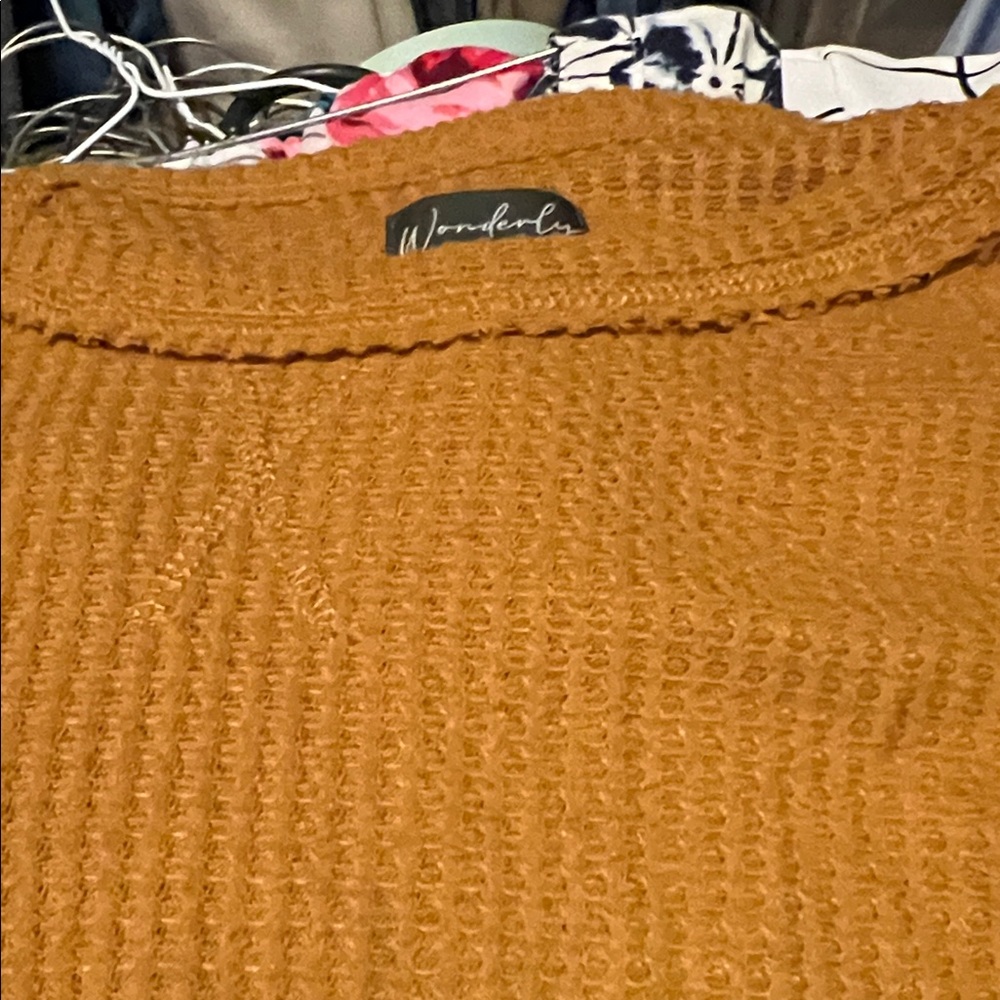 Wonderly Mustard Crop Top